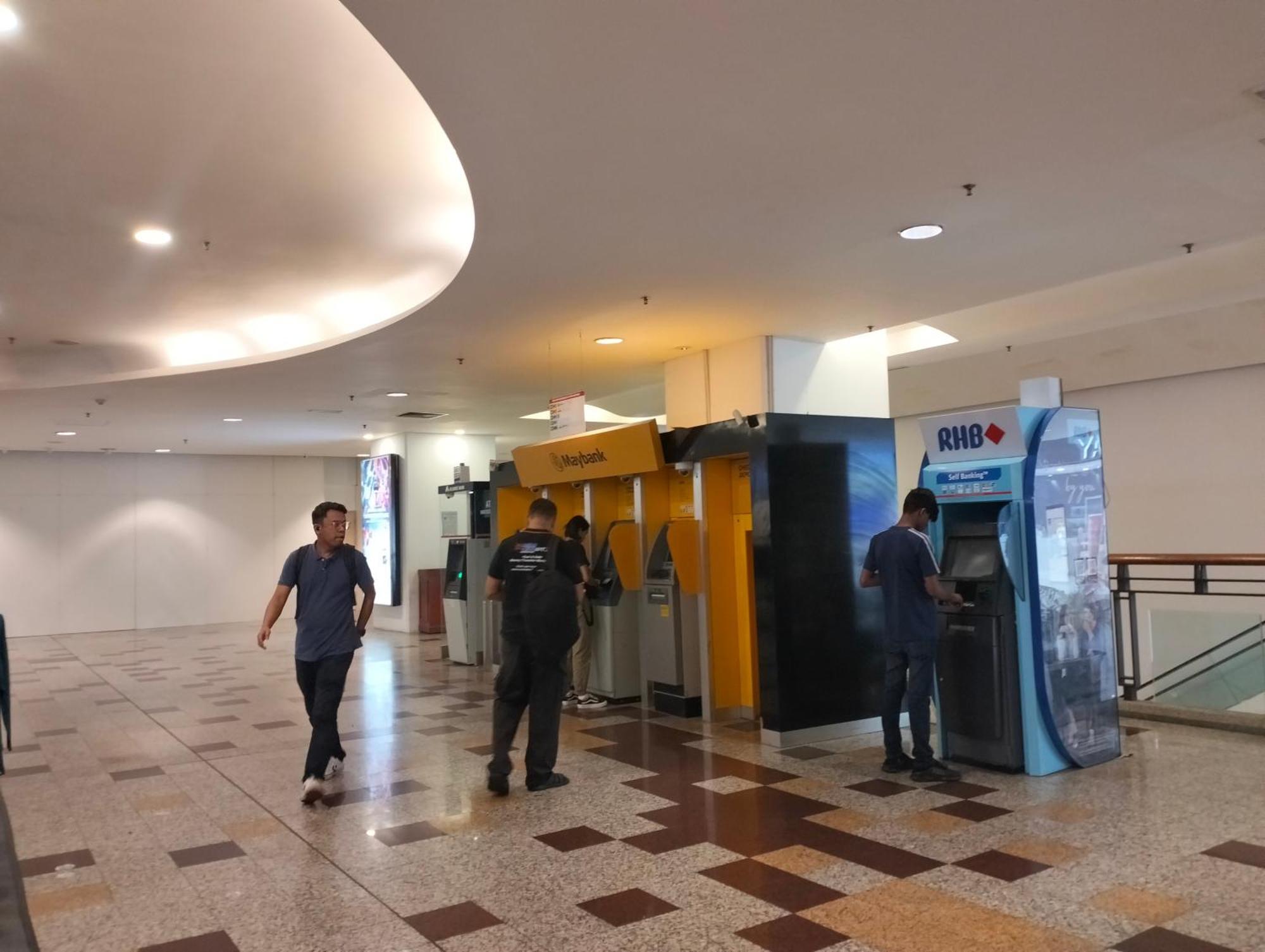Pangsapuri Berjaya Times Square Service By Luna *