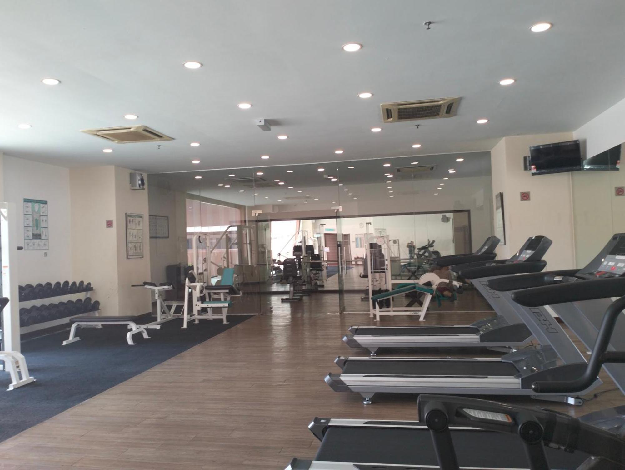 Berjaya Times Square Service By Luna Apartemen
